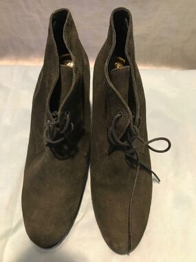 Surface to Air Boots sz 37 platform wedge green suede
